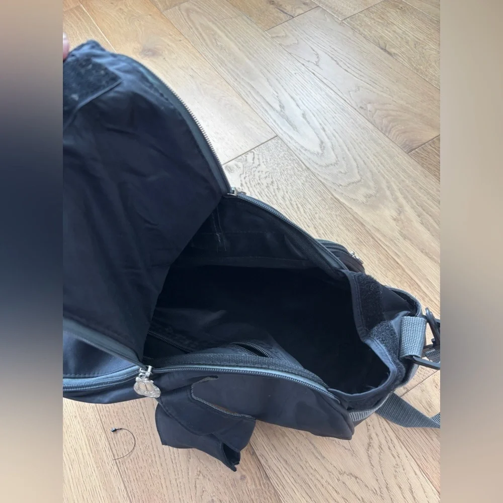 Paws 90’s Garfield duffle bag
